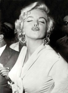 marilyn-monroe-duckface[1]-thumb