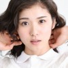 女優の松岡茉優ちゃんの腹筋＜画像＞このギャップが(・∀・)ｲｲ!!