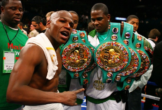 Oscar De La Hoya v Floyd Mayweather Jr.