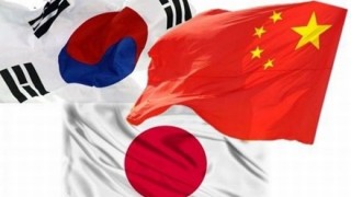 中国で「日本と韓国どちらが好き？」か聞いた結果 →