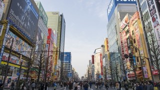 『東京にない』けど『地方にある』ものと言えば？