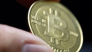 【仮想通貨】ビットコインとうとう４千ドル突破 米ドルに代わる日は近い？