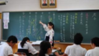 朝日新聞社員「朝鮮学校の子供がこんなに泣いている、差別する最も恥ずかしい醜い国、日本！」