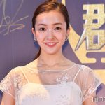 【芸能】【アーティスト】ともちんこと板野友美、「グッドシンガー賞」受賞！SEXYなシースルードレスで圧巻のオーラ放つ