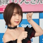 【タレント】【YouTube】人気コスプレイヤー「さすがにいい加減にして」　露出抑えても動画に年齢制限…YouTube対応に不満  [フォーエバー★]