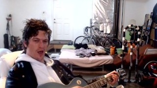 Culo grande, Fisting, Meando, Solo