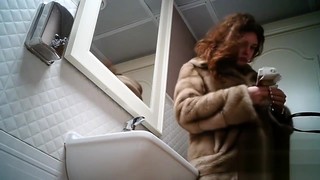 おしっこ, トイレ