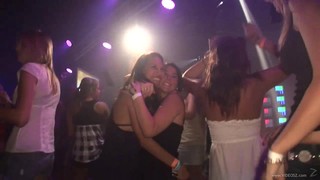 Club, Fiesta, Realidad, Faldas arriba