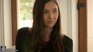 Gadis cantik, Pasangan kekasih, Celana dalam, Mencukur, Menelan sperma