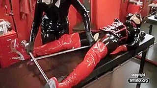 BDSM, Brunette, Domination féminine, Fétichisme, Latex