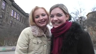 С двумя телками