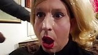 Sissy Crossdresser Annette Gets A Gigantic Facial