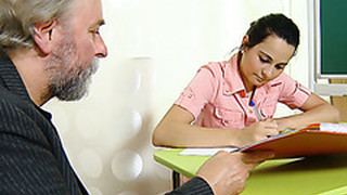 راجل عجوز, طالبه, مدرس