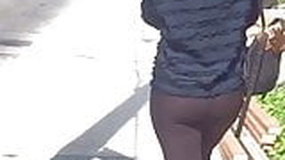 Pantat, Bokong  besar, Foto dekat, Kayu hitam, Kamera tersembunyi, Memek sempit, Voyeur