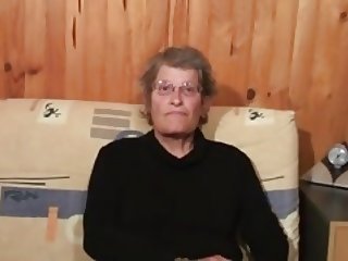 Nice old granny sucking cock and getting a hard fucking