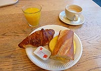 hema 1 euro breakfast (2012)