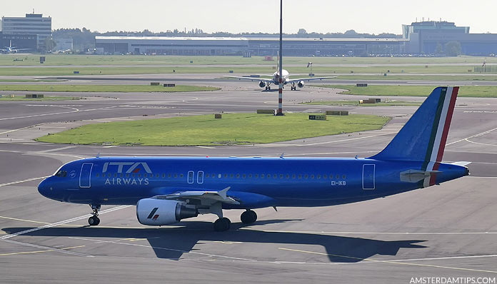 ita airways at amsterdam schiphol