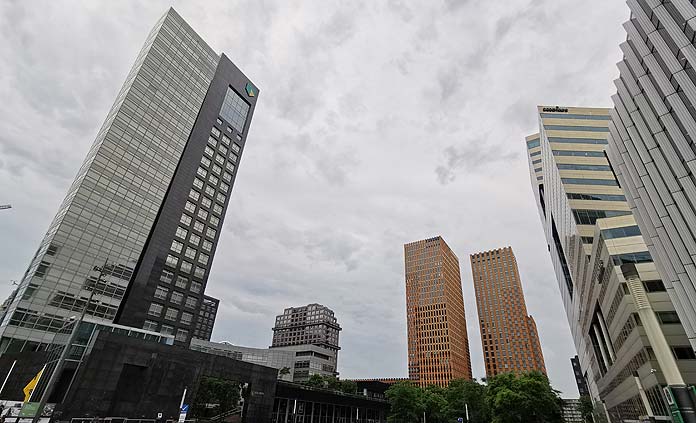 abn amro and symphony towers amsterdam zuidas