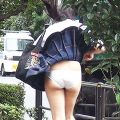 【街撮りパンチラエロ画像】買物中のスカート美女や下校中の制服JKたちのパンチラを尾行盗撮してオナネタにしたった街撮りパンチラのエロ画像集！ww【80枚】