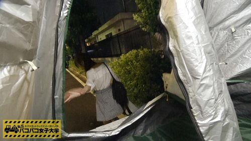 私立パコパコ女子大学 女子大生とトラックテントで即ハメ旅 Report.007:イマドキゆるふわ系のド天然マイウェイJD！元カレと別れて以来(1年半～2年前)セックスご無沙汰のガード固めな優等生は、日夜マイ電マで自慰に更けるムッツリどスケベのオナニー常習犯！！狭いテントでイケメン男優と二人きりになった途端タガが外れた雌犬と化し、欲求爆発の多湿ムンムン淫行開始！！の巻。 - もも 19歳 女子大生(社会学部1年) 25