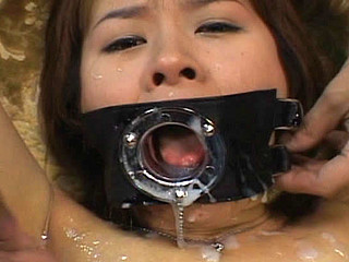 Ai Nananse gives blowjobs  gets bukkake cumshots to her face  collects cum in a glass and in her face hole and swallows it all up.