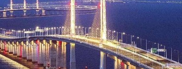 Hong Kong-Zhuhai-Macao Bridge accelerates integrated development of three places