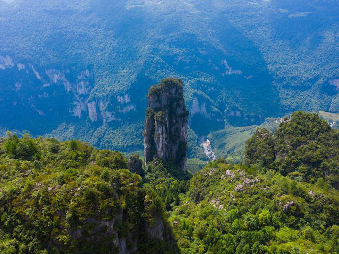 Spectacular scenery of “Oriental Colorado Canyon” in C China's Hubei