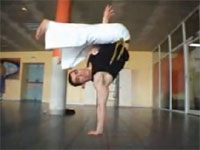 カポエイラ（Capoeira）のスゴ技集