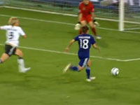 女子ワールドカップで、「なでしこジャパン」が初の四強を決めた丸山の決勝ゴール。