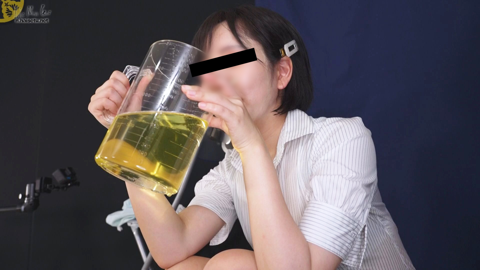 聖水クンクン美女の…　躾(しつけ)がされたおしっこ🌈　「膀胱観察30」「ちょっとクソ2」「尻と屁と5」他発売！【排泄屋8月15日新作】