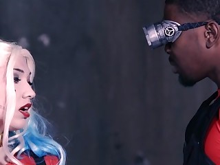 Aria Alexander & Isiah Maxwell in Suicide Squad: XXX Caricature - DigitalPlayground