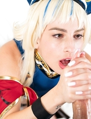 Kristen Scott Cosplayand suck big cock