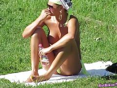 Topless Bikini Sexy Hot Tieners Openbaar zwembad Beach Voyeur HD