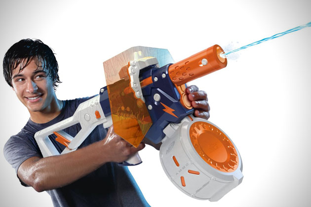 wpid-Nerf-Super-Soaker-Lightning-Storm.jpg