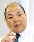 八角広報部長