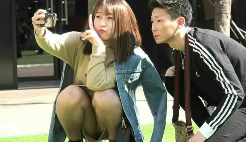 【素人パンチラエロ画像】素人JDやOL、若妻の無防備なパンチラに遭遇したい！知らない女子の無防備な下着をバッチリ盗撮した素人パンチラのエロ画像集！ww【80枚】 68