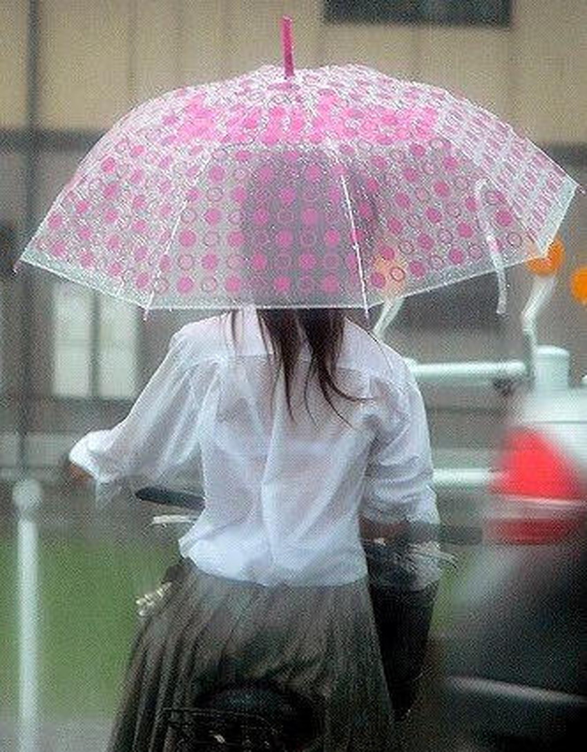 【濡れ透け下着エロ画像】シャワーや豪雨で下着まで透けて陰毛や乳首が丸見えになってる濡れ透け下着のエロ画像集！ww【80枚】 58