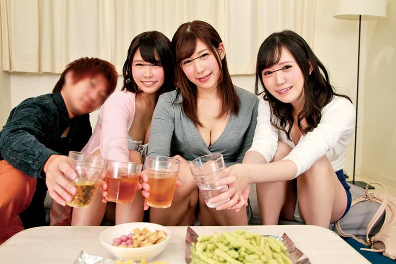 【王様ゲームエロ画像】欲求不満の人妻たちや家飲みで泥酔したJDやOLたちと王様ゲームしてフェラや乱交調教しちゃった王様ゲームのエロ画像集！w【80枚】 78