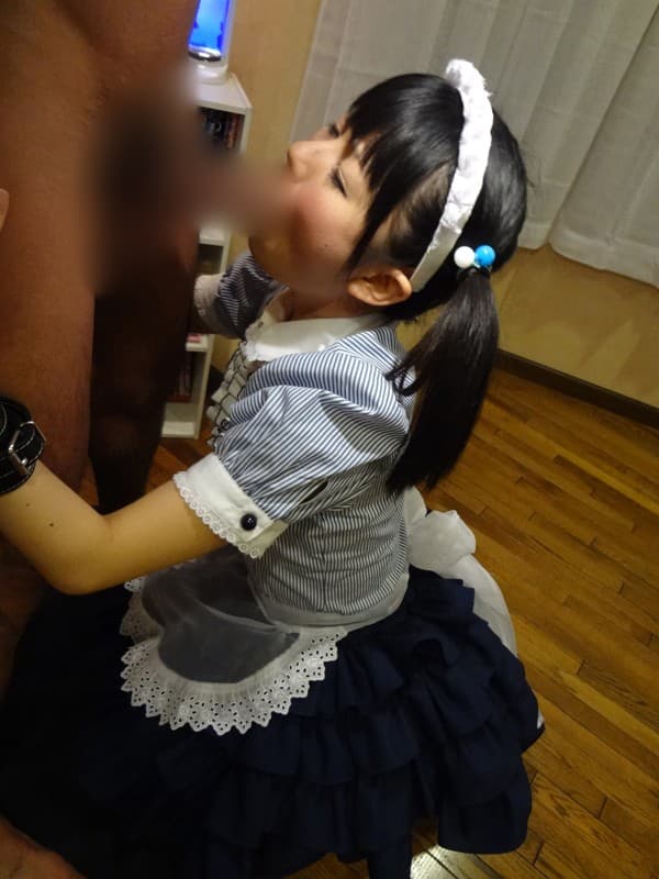 【メイド服エロ画像】童顔美少女にはメイド服でコスプレさせて貧乳吸ってちんぽを挿入wwガーターベルトを装着させて足コキさせたいメイド服のエロ画像集w【80枚】 51