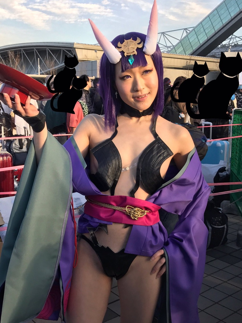 【コミケエロ画像】コミケってイベントの素人コスプレイヤーがめっちゃエロい件ｗ 06