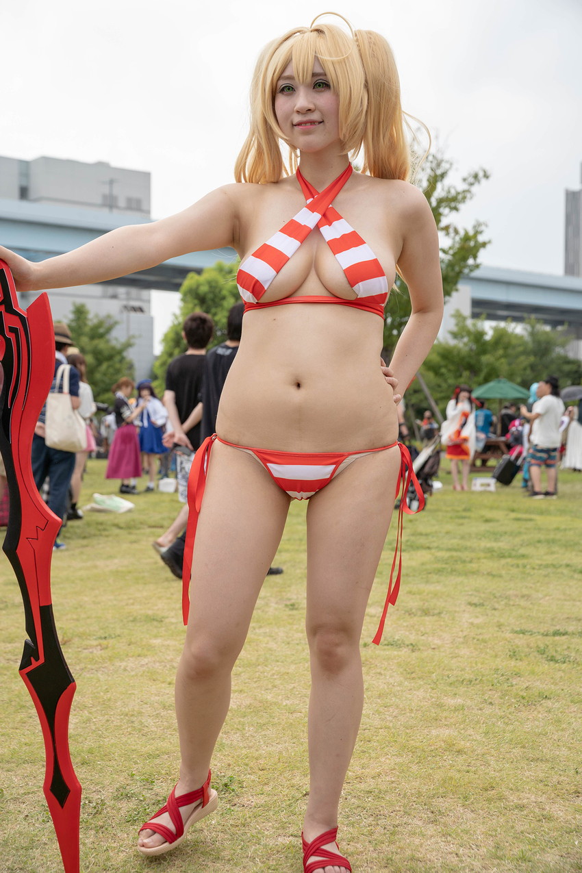 【コミケエロ画像】コミケではこんなにエッチなコスプレイヤーに会えるｗｗ 04