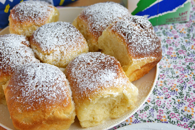 Булочки "Buchteln" со сливками