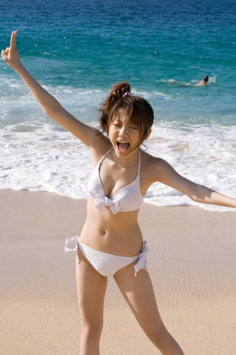 【田中れいなエロ画像】小さいおっぱい界の最巨乳ww田中れいなの水着やマンスジハプニング画像が超エロい！ヤンキー顔の究極がここにある！ 47