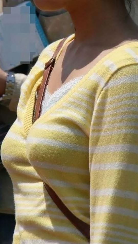 【おっぱい画像】盗撮された完璧すぎる”巨乳”が勃起不可避すぎた…（227枚）・40枚目