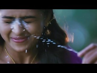 kiêm trên khuôn mặt sri Divya một lần nữa và một lần nữa nữ diễn viên tamil