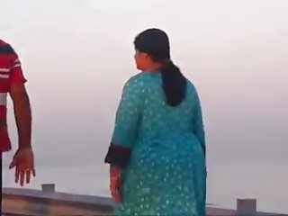 Bisex तिकड़ी व्यभिचारी