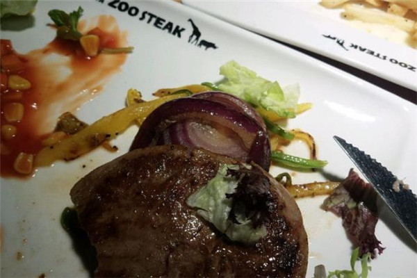 zoosteak牛排加盟