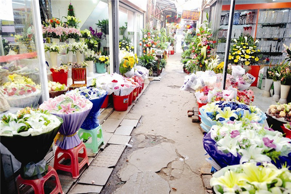 鲜花店加盟成本低