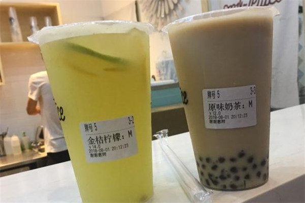 麦甜艾斯茶饮加盟