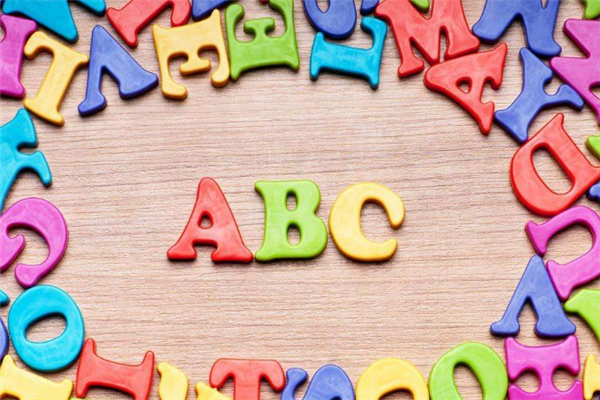 小巨人幼儿园加盟